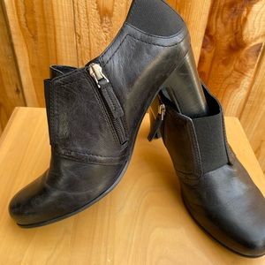 Franco Sarto Side Zipper Tinker, Genuine Leather, Stretch Black Booties, Size 8M